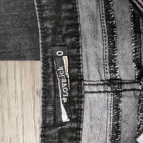 Lovesick Black faded denim - Picture 4 of 6
